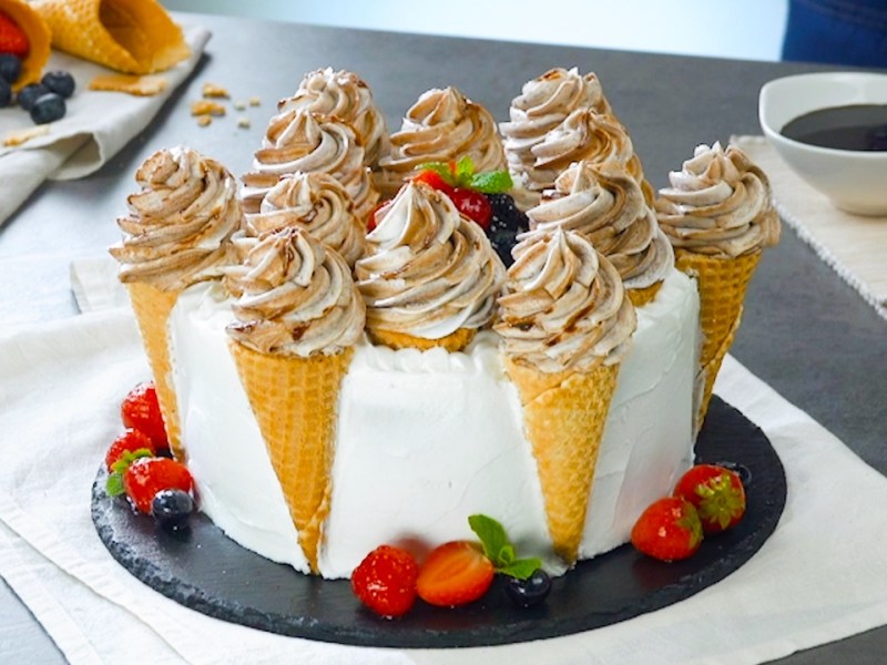 Schokokuchen mit Eiswaffeln