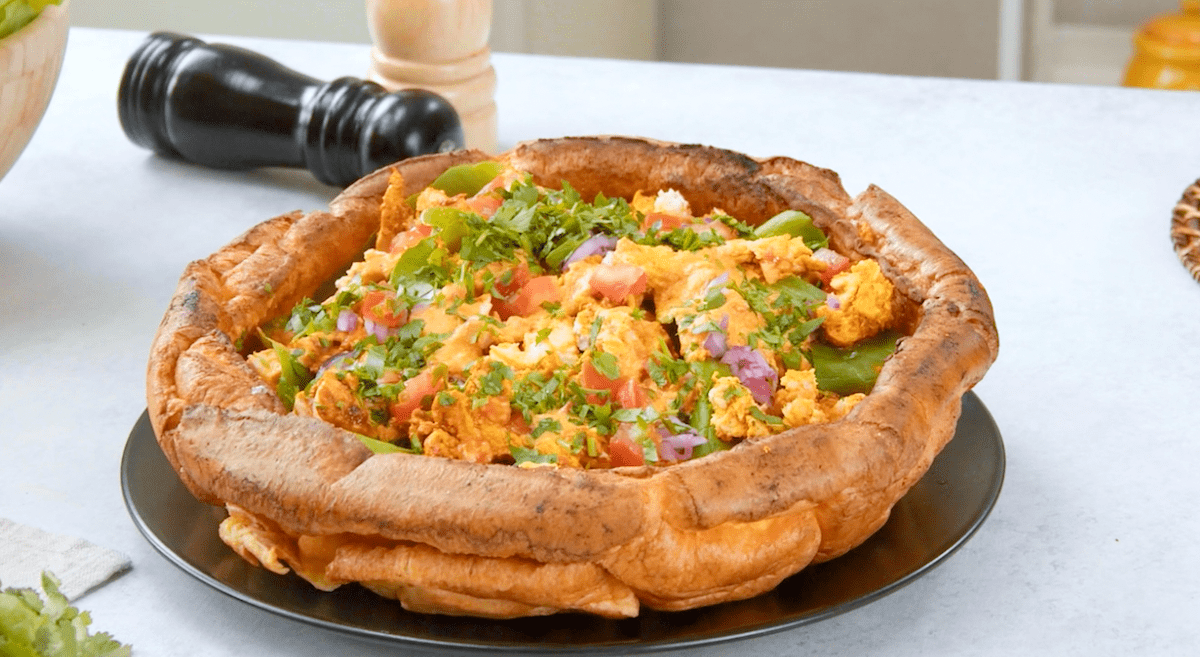 Hähnchenfleisch im Ofenpfannkuchen