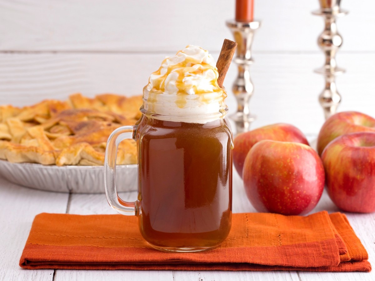Trendgetränk für Weihnachten: So lecker schmeckt heißer Hot Apple Pie