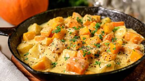 Pfanne mit Kartoffel-Kürbis-Pfanne